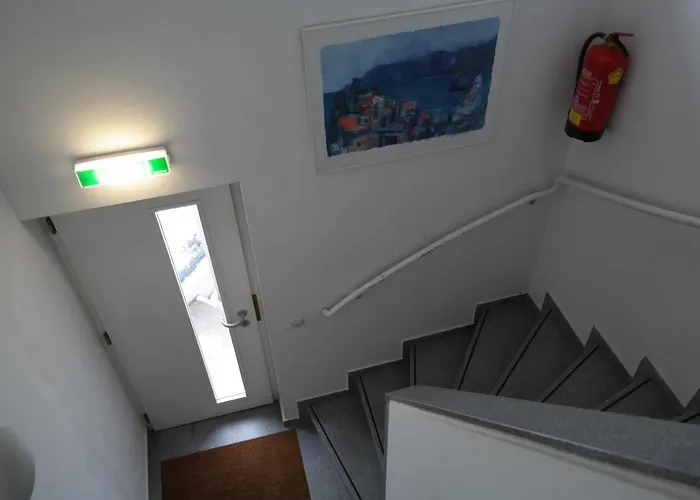 Lahnbachallee, سشواز